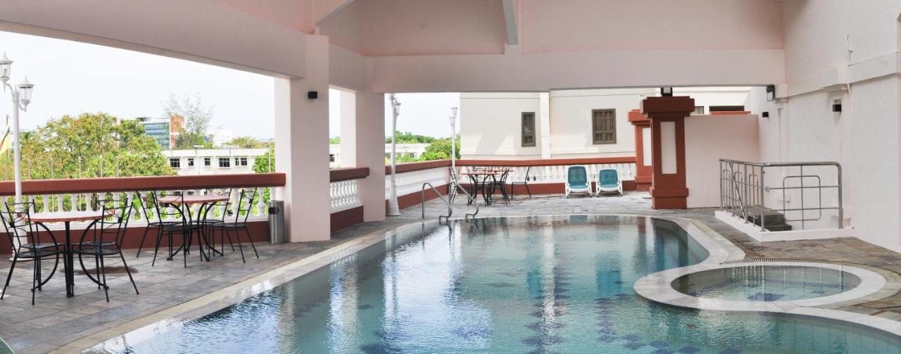 Mulia Hotel Bandar Seri Begawan Exteriér fotografie